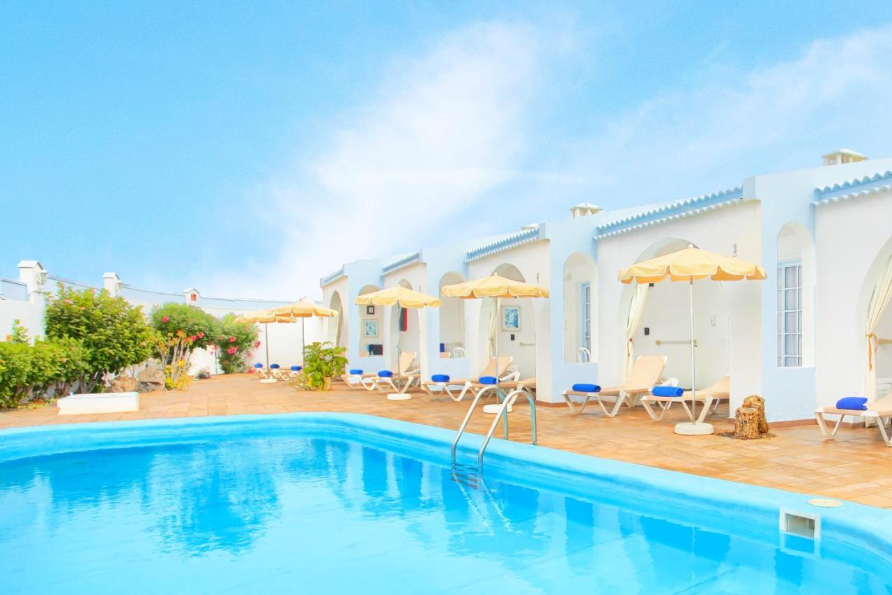 Neptuno Bungalows - Adults Only Corralejo Luaran gambar